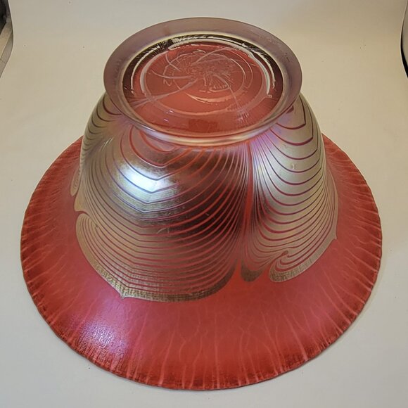 Pulled Feather Iridescent Cranberry & Gold Art Glass Center Bowl Signed Correia - Picture 2 of 5